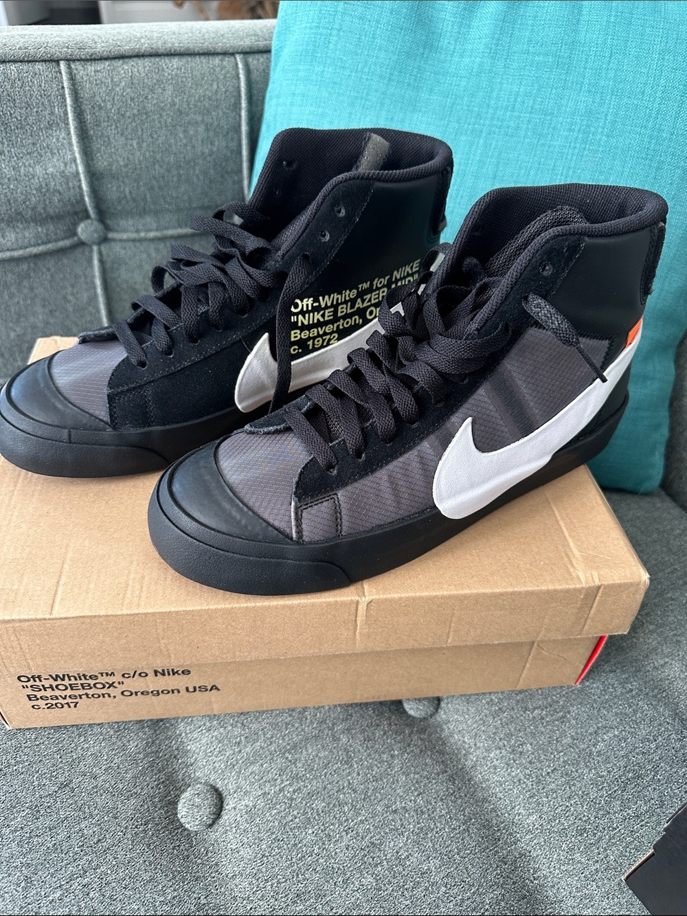 Nike "Off-white" High Tops Size 8